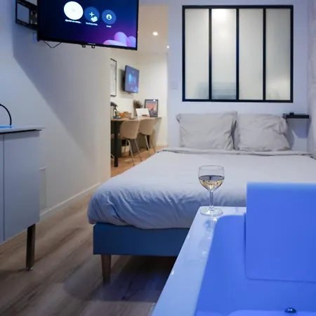 Cozy Jacuzzi Chartrons Apartament Bordeaux