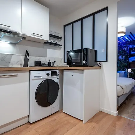Apartment Cozy Jacuzzi Chartrons